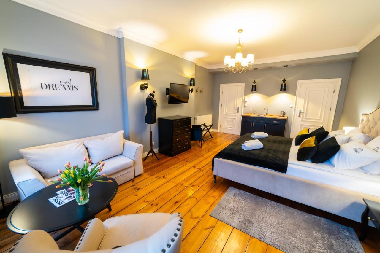 Apartamenty Pod Zegarem Mikołajki Luaran gambar