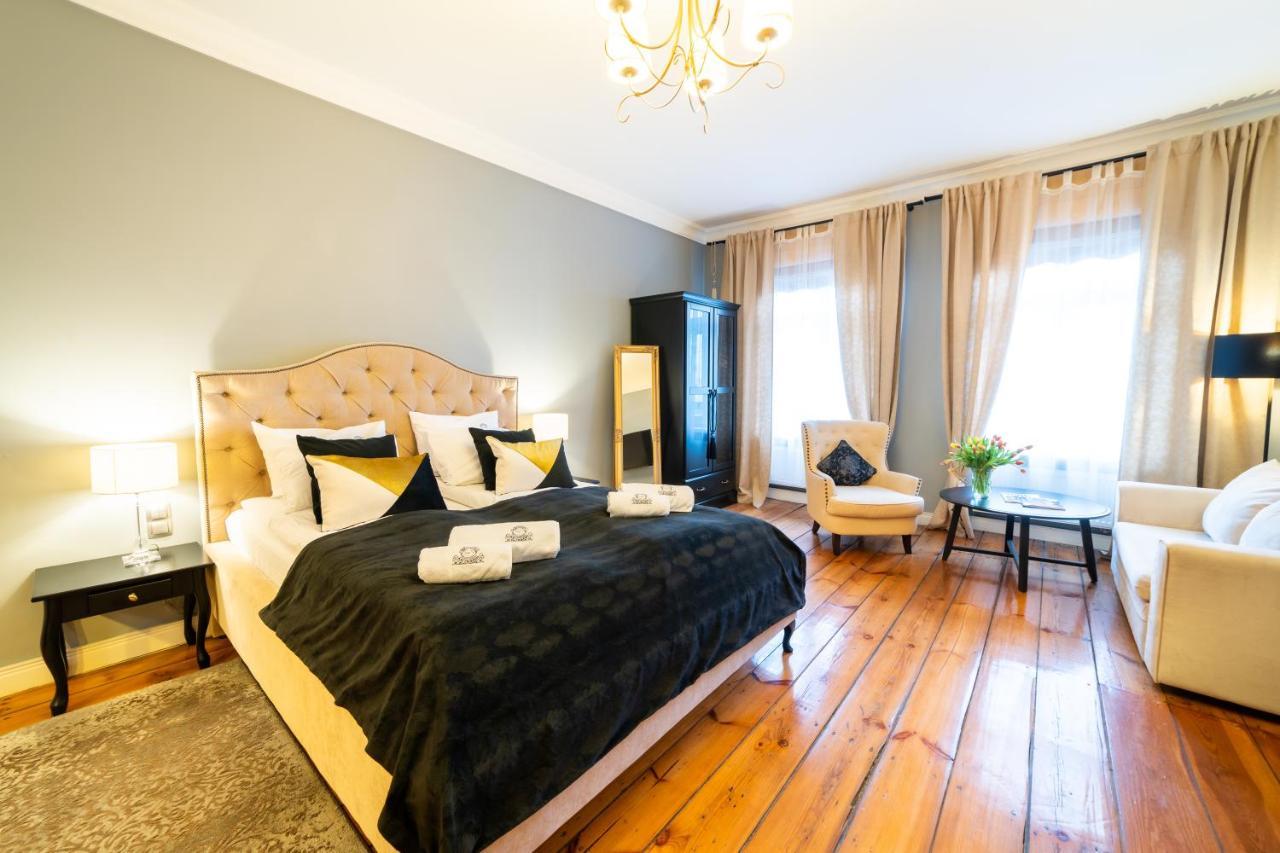 Apartamenty Pod Zegarem Mikołajki Luaran gambar