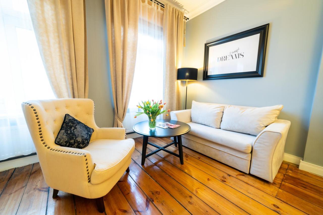 Apartamenty Pod Zegarem Mikołajki Luaran gambar